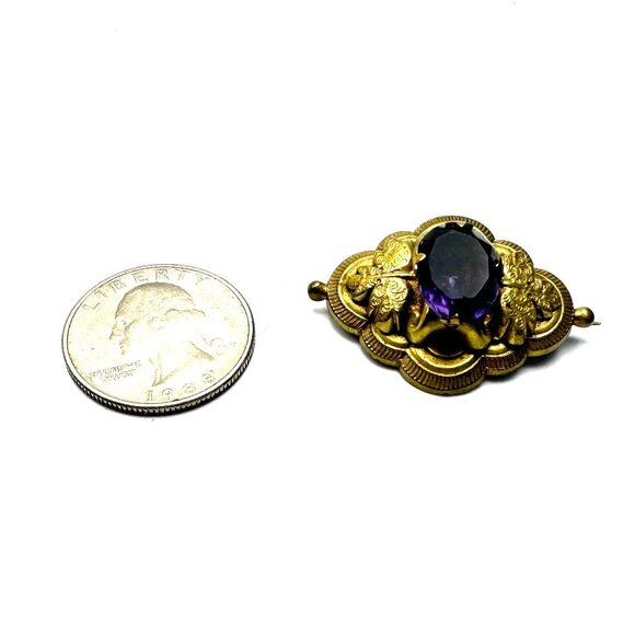 Victorian 1870s Gilt Brass Amethyst Brooch—Dimensional Leaf Design — GUC - Picture 2 of 10
